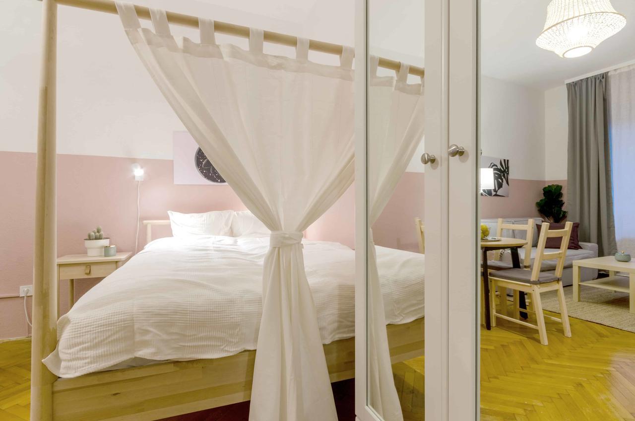 Okra Apartment Budapest Exterior photo